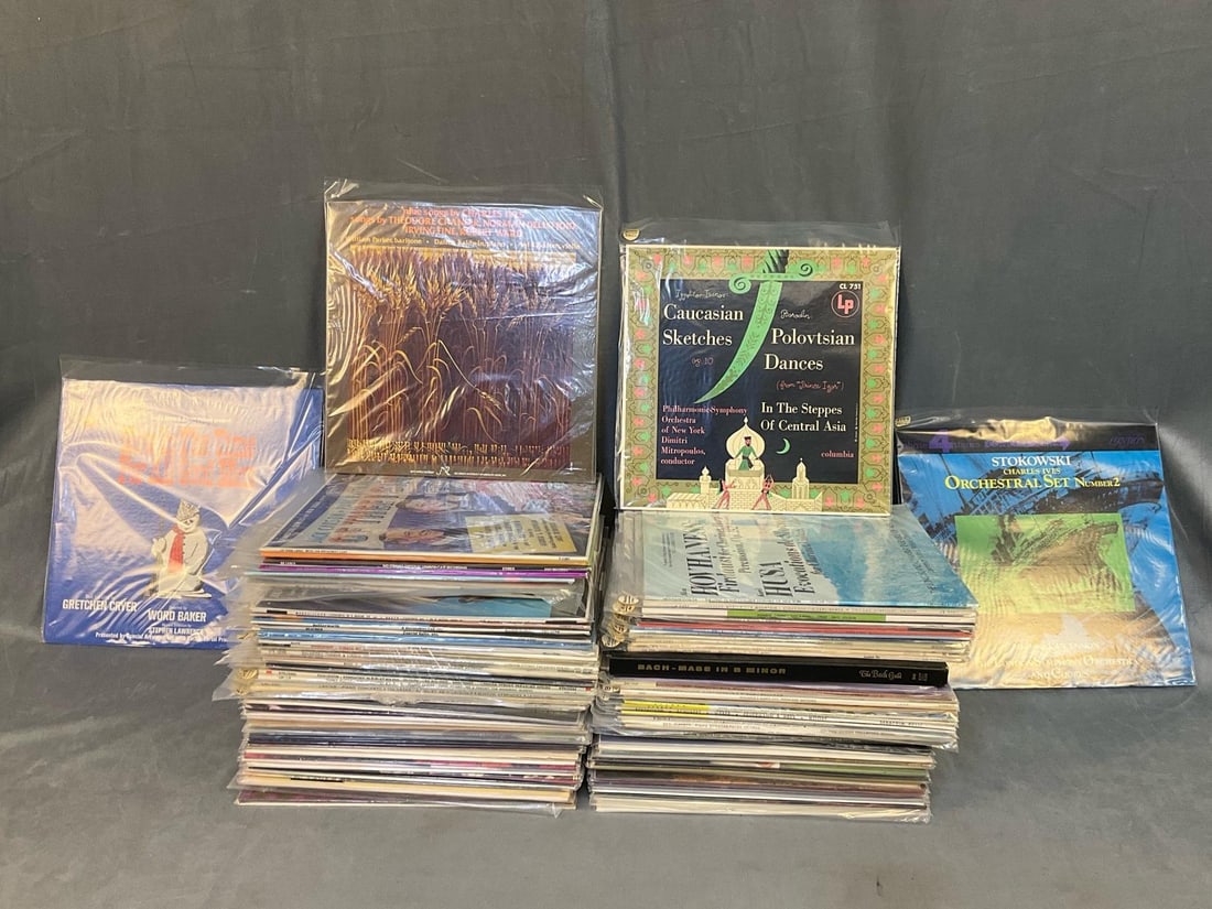 LP Records: Approximately one hundred and twenty vintage (mostly 1960's) collectible classical music albums including approximately a dozen musicals. Featuring works by; Van Cliburn, Toscanini, Mendelssohn, Barto