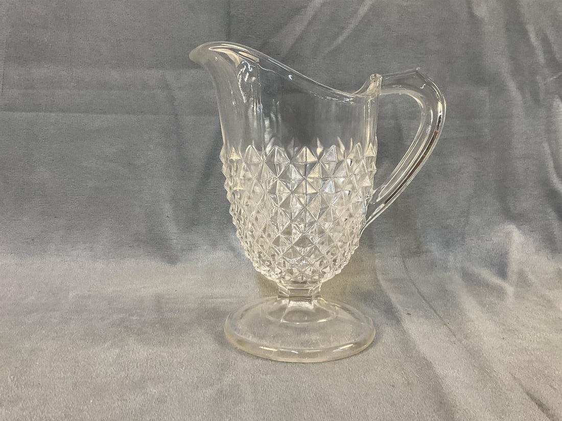 Assorted Glassware - 11