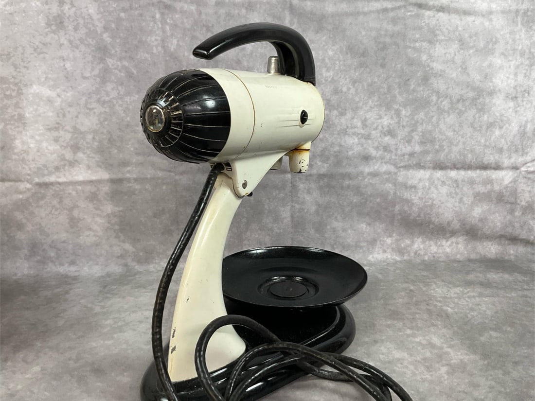 Sunbeam Mixer with Attachments - 4