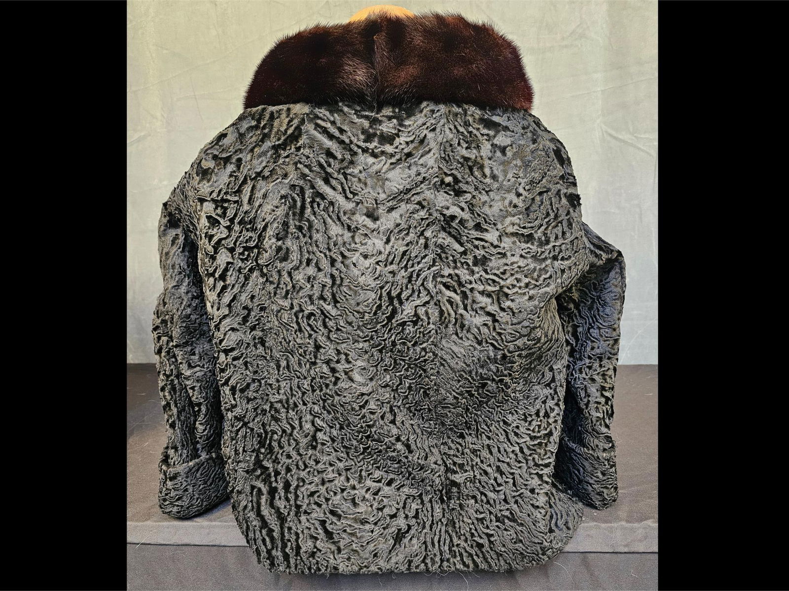 Lambs Wool Fur Coat - 4