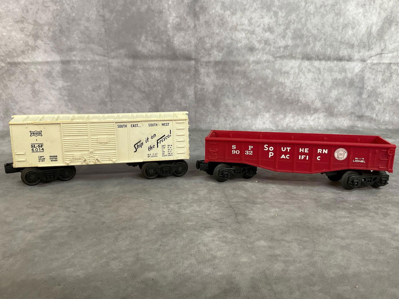 Lionel Vintage Train Set - 8