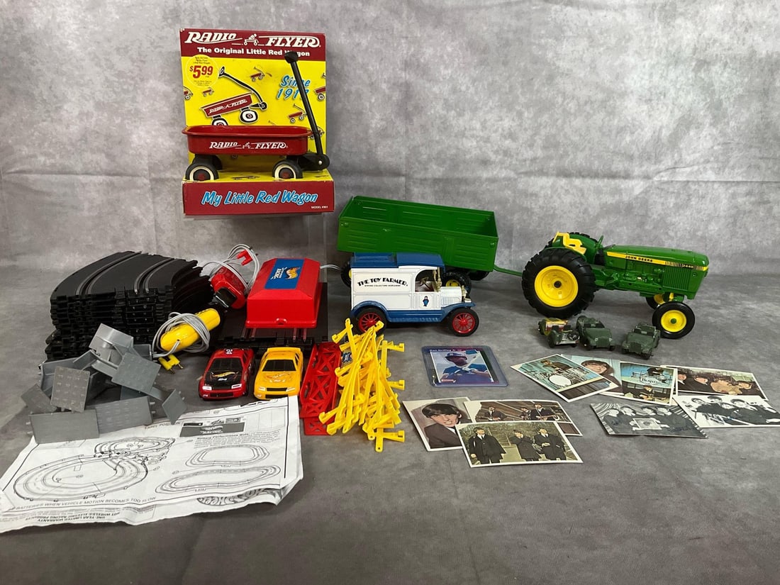 Vintage Toys & Trading Cards: Includes John Deere metal #2440 tractor and pull trailer 1:16 scale, miniature Radio Flyer wagon, and battery powered Hot Wheels Super Speedway set. Includes Topps 1964 Beatles cards, Ken Griffey