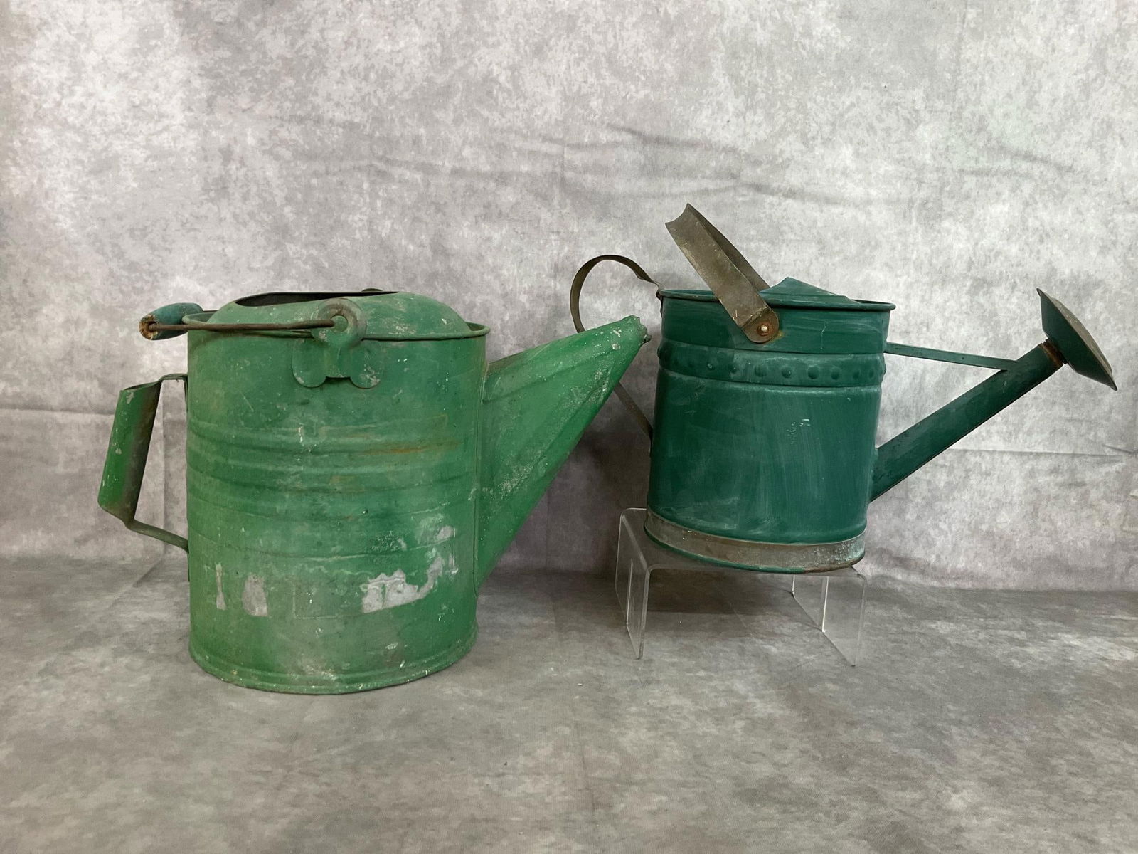 Galvanized Watering Cans (1 of 8)