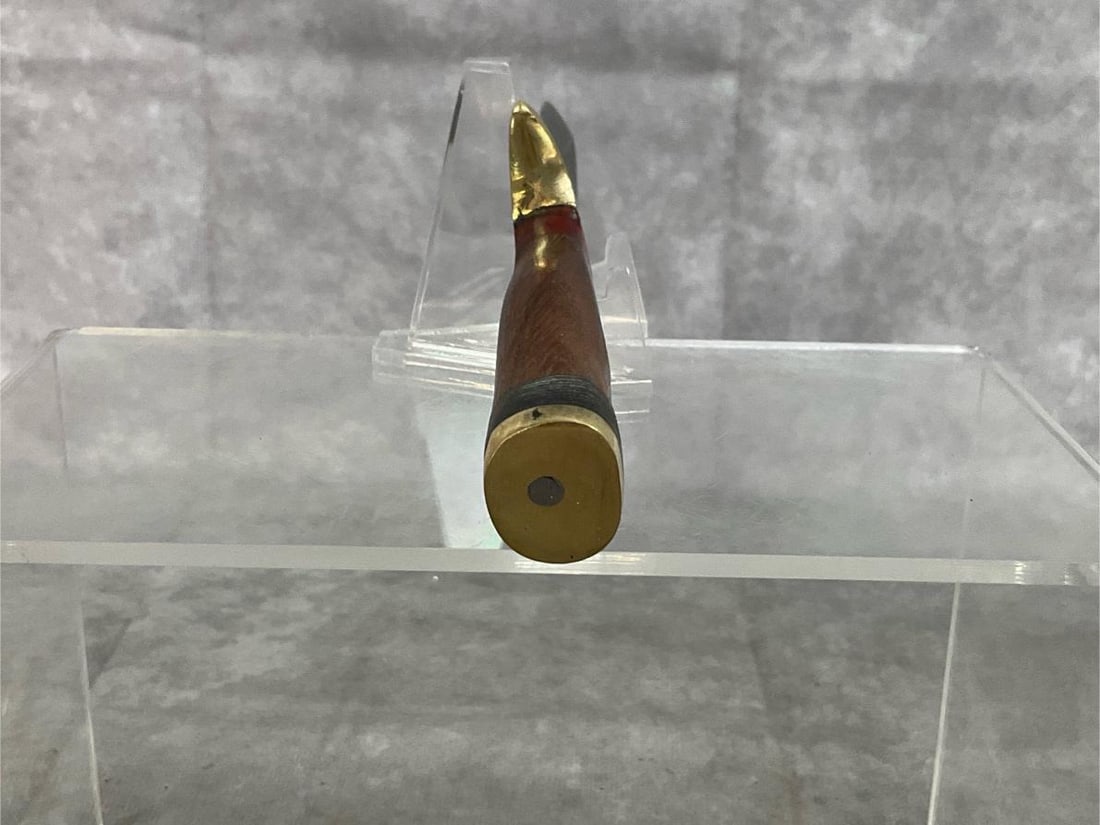 Assorted Knives - 10