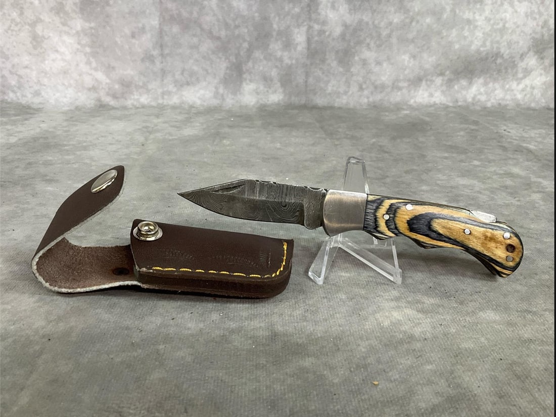 Assorted Knives - 13