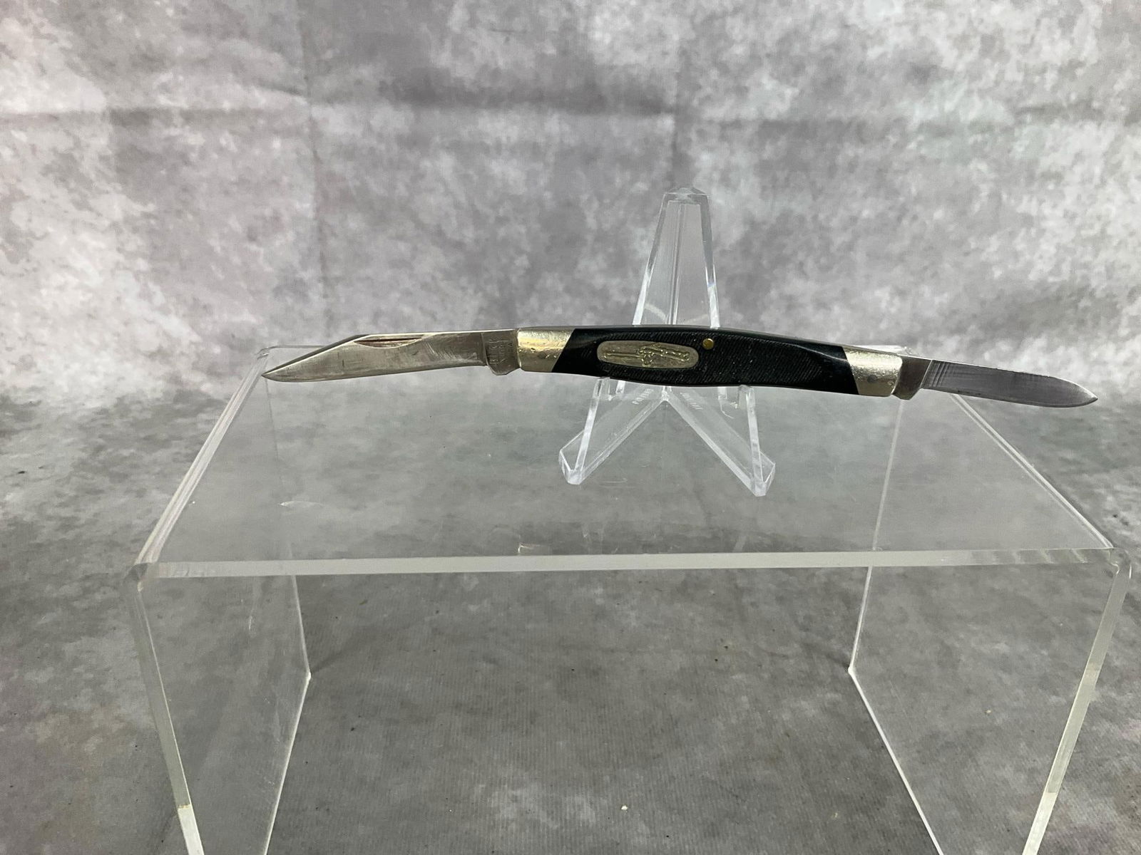 Knives Assorted - 14