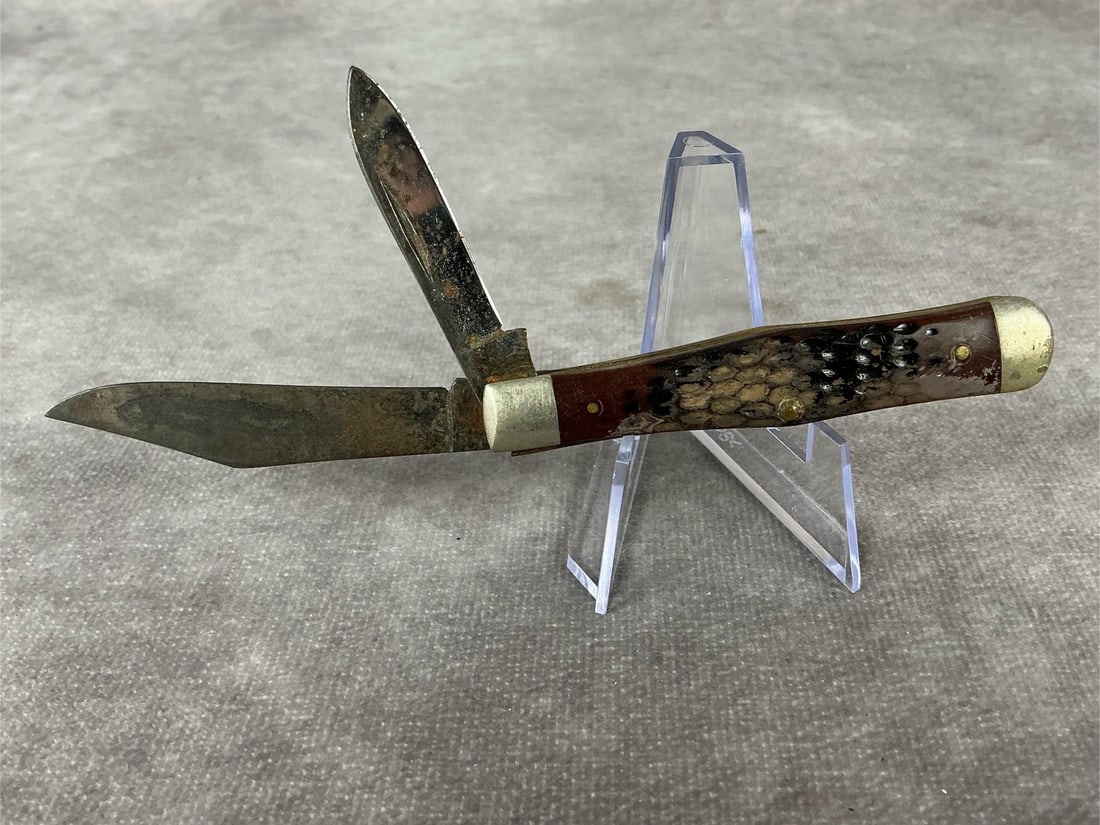 Case and Schrade Knives - 6