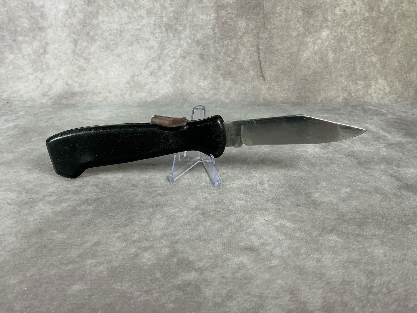 Knives Assorted - 15