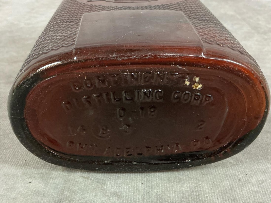 Vintage Bottles, Jars & Cans - 10