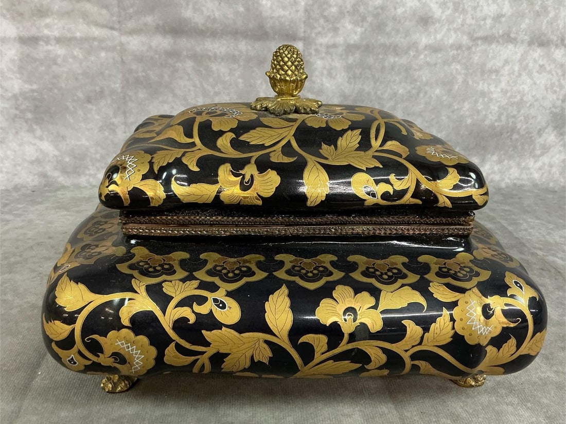 Asian Vases & Boxes - 10