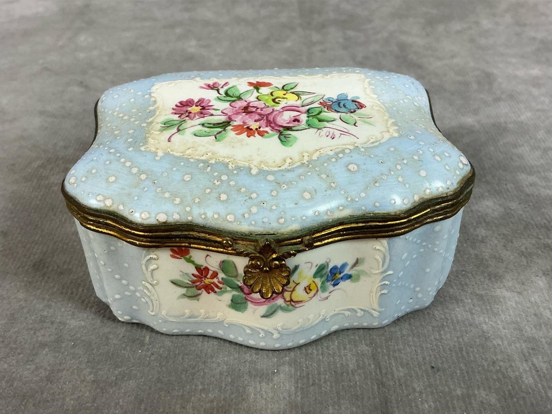 Asian Vases & Boxes - 16