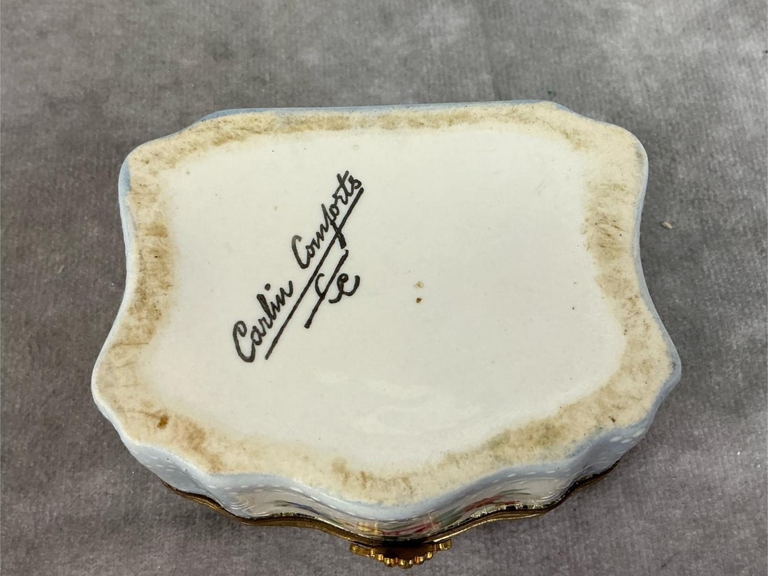 Asian Vases & Boxes - 18