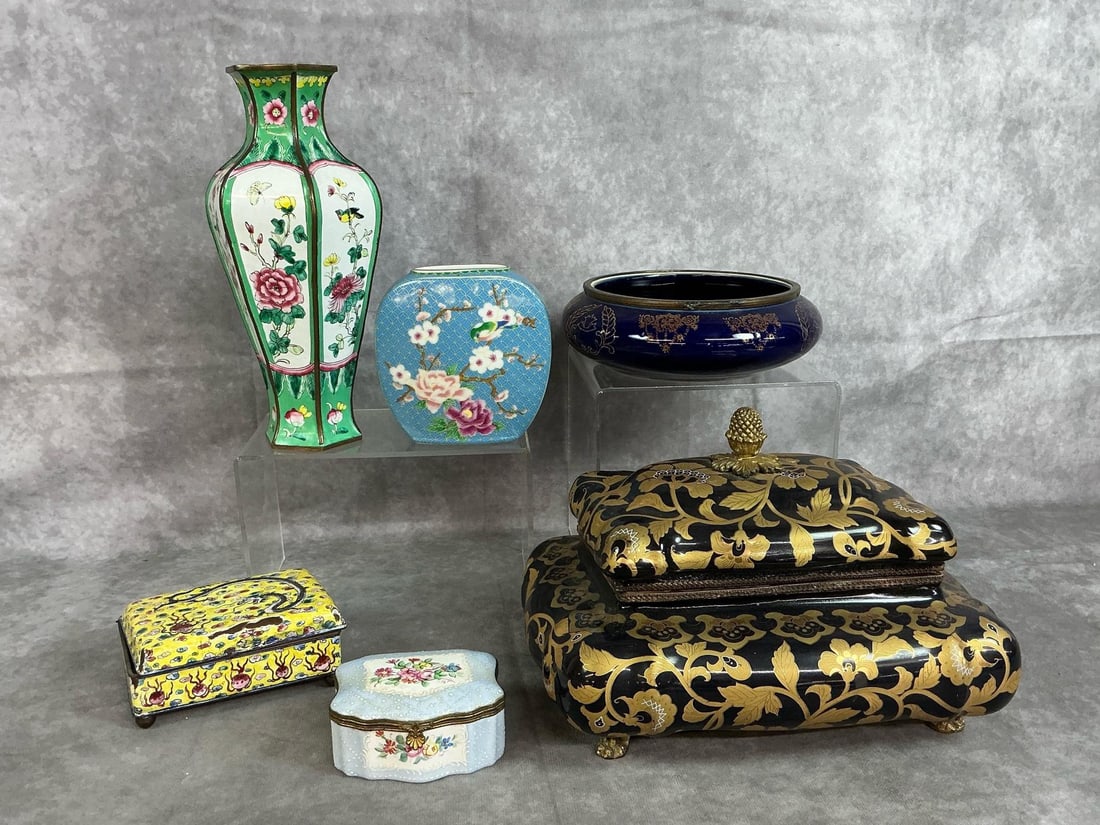 Asian Vases & Boxes: Six late 1800s to mid 1900s pieces. Green Chinese Canton enamel hexagonal vase, small oval Takahashi blue and floral vase, and dark blue Limoges bowl (missing lid). Includes black and gold lacquered