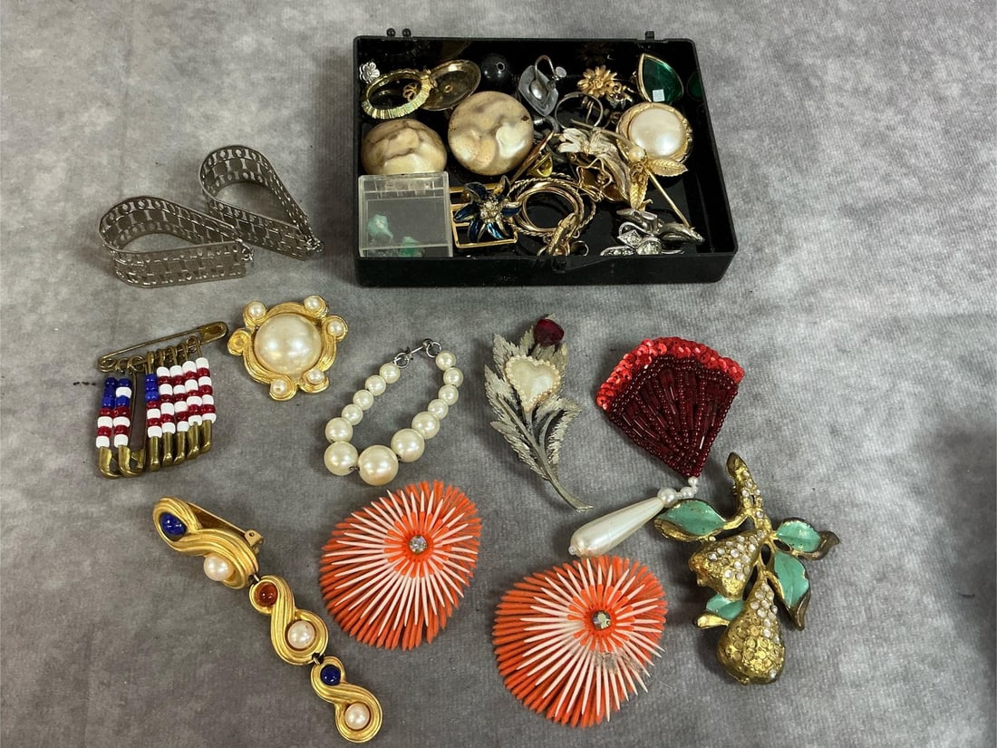 Jewelry Making Lot - 5