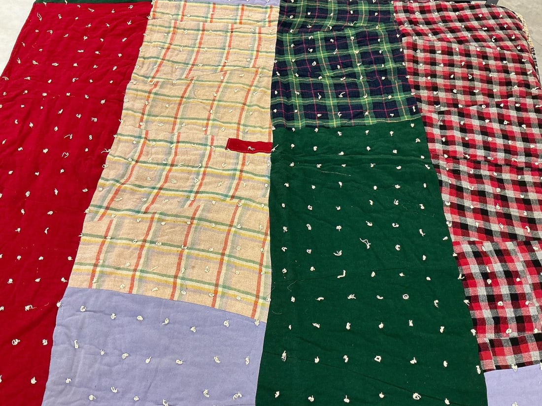 Patchwork Quilt (1 of 4)