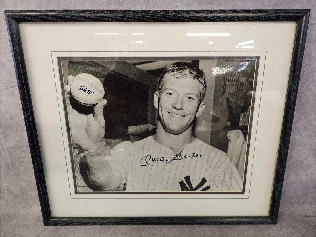 Signed Mickey Mantle Photo - 2