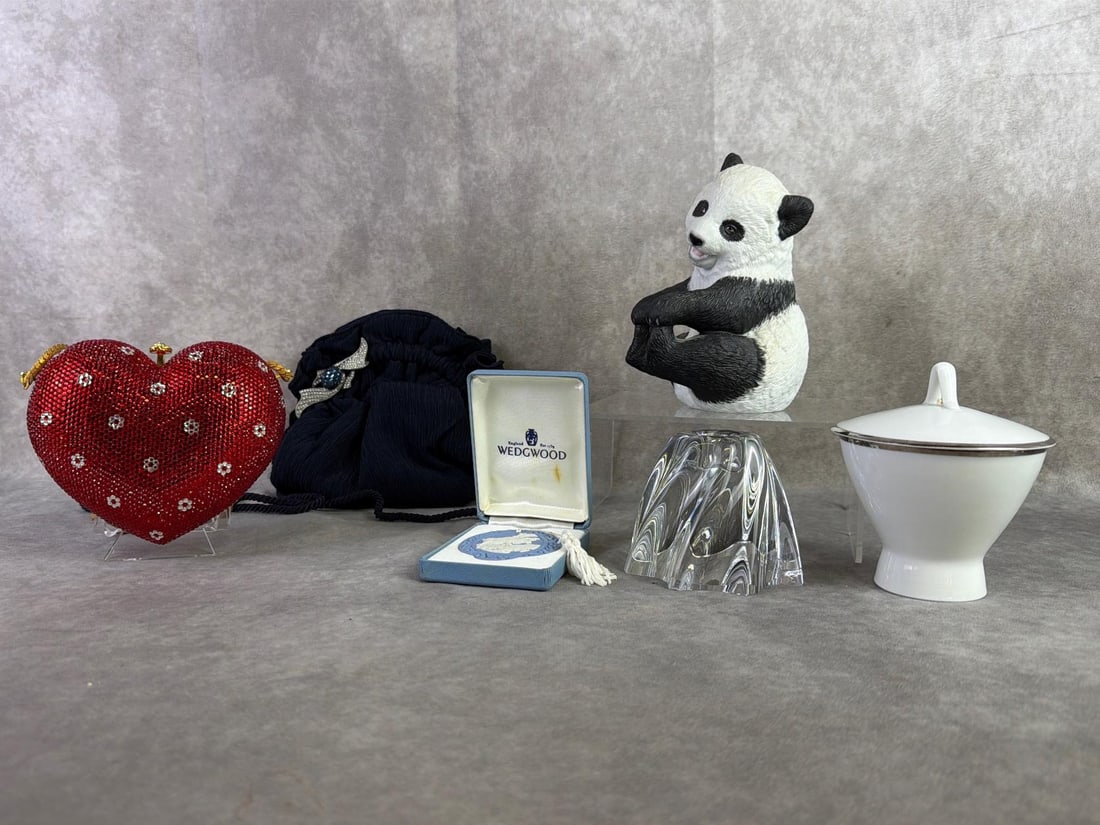 Lenox & More: Two vintage handbags, Lenox panda, Wedgewood, and more. All in fair to good condition. Lenox measures 4 inches wide x 6.25 inches tall.