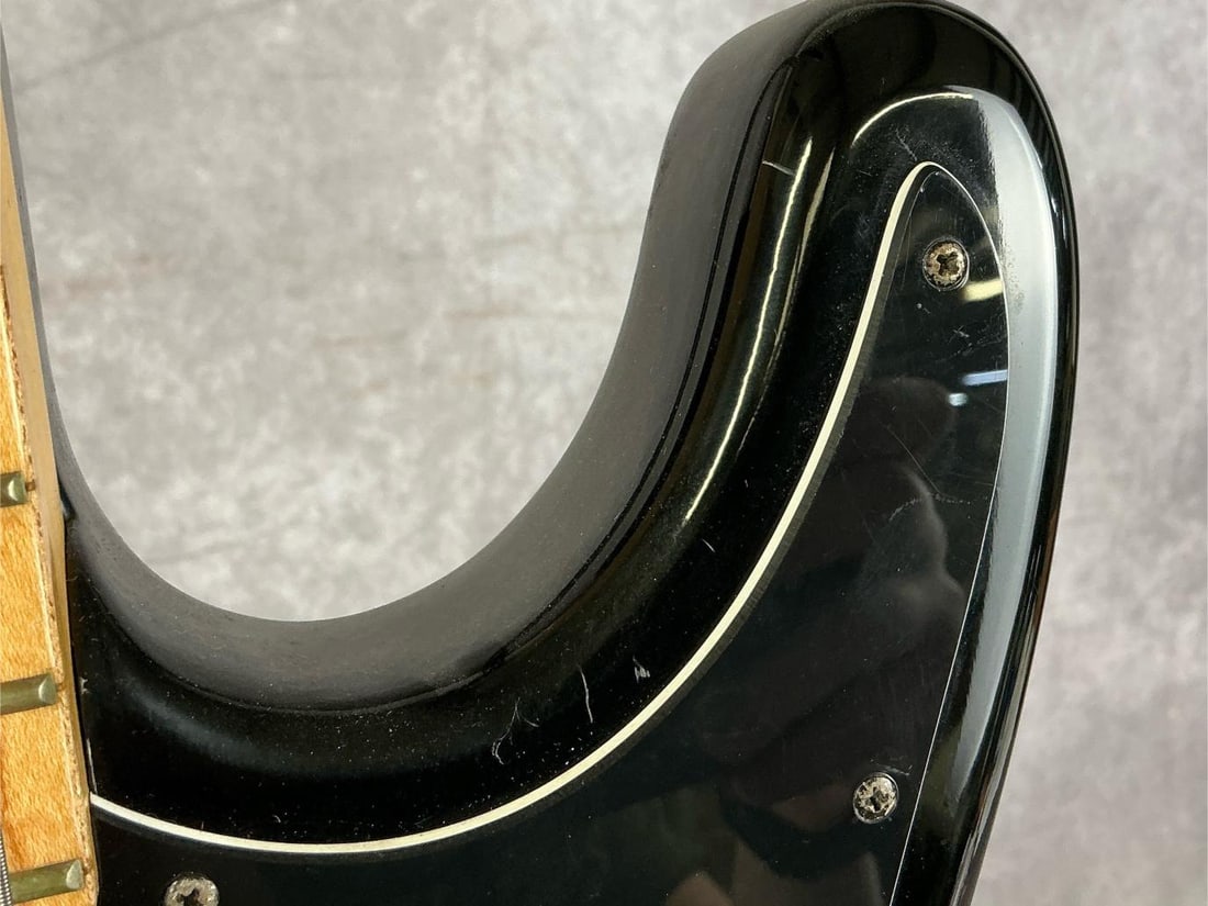 Gibson Epiphone Four String Bass - 20