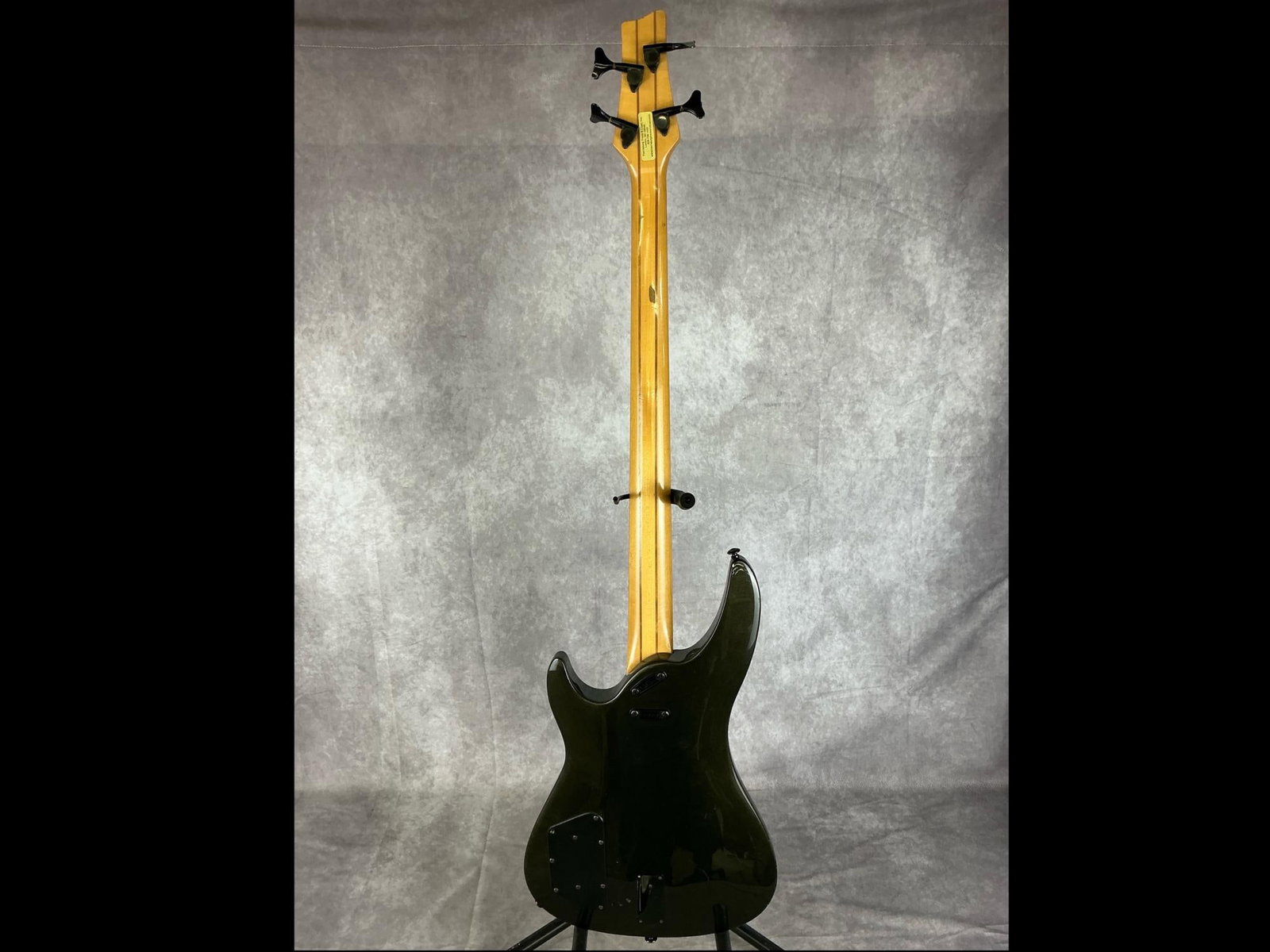 Vester Four String Bass - 10
