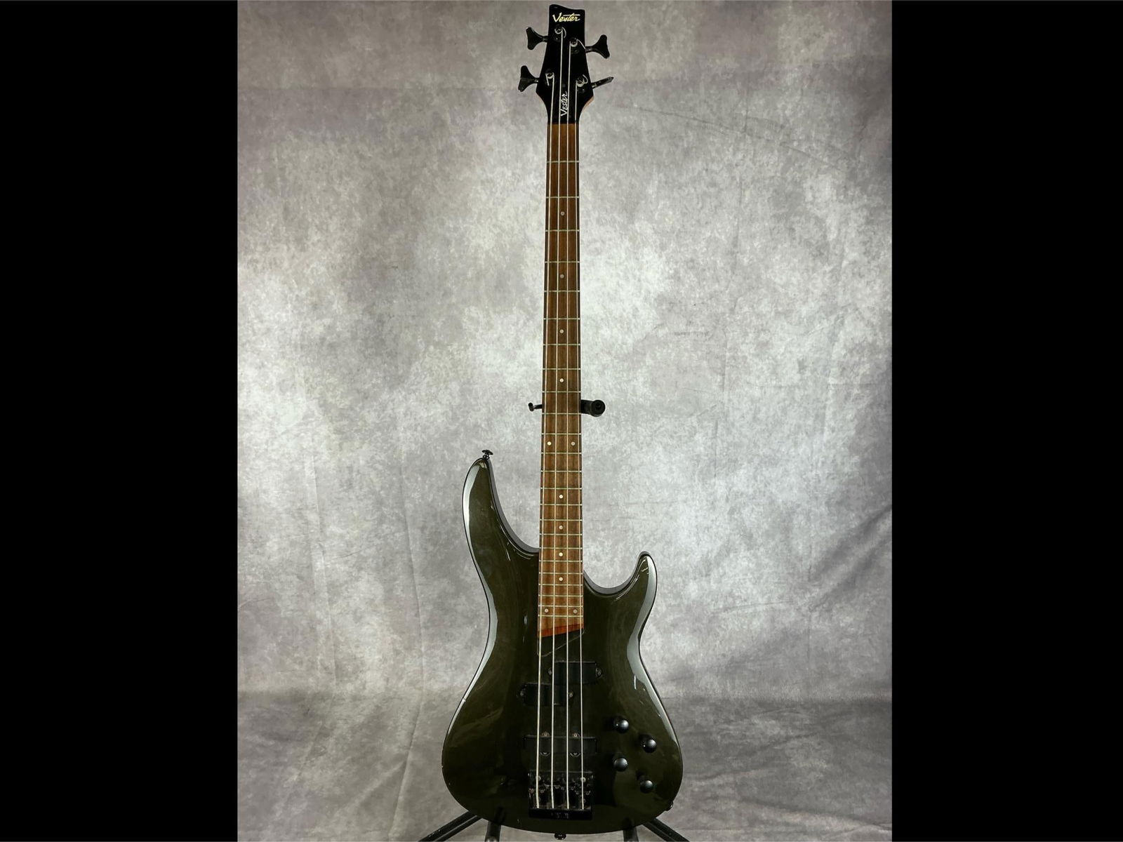 Vester Four String Bass - 2