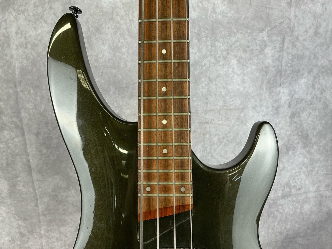 Vester Four String Bass - 5