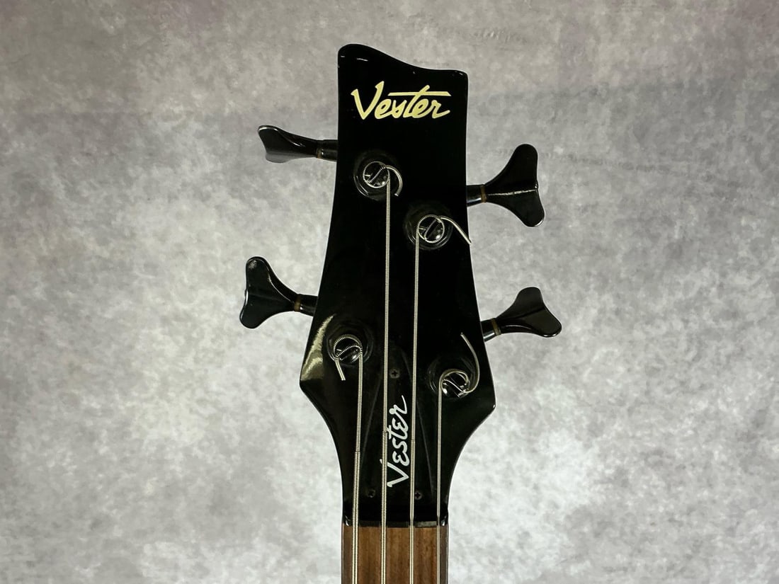 Vester Four String Bass - 9