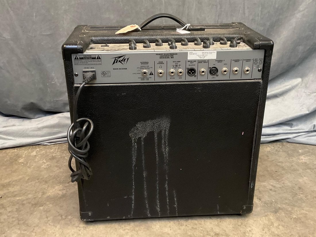 Peavey Keyboard Amplifier - 3