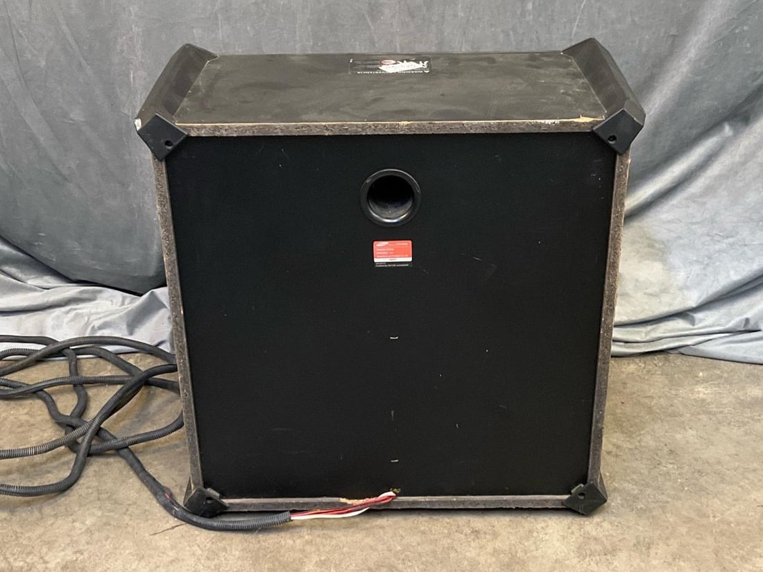 Samsung Speakers - 4