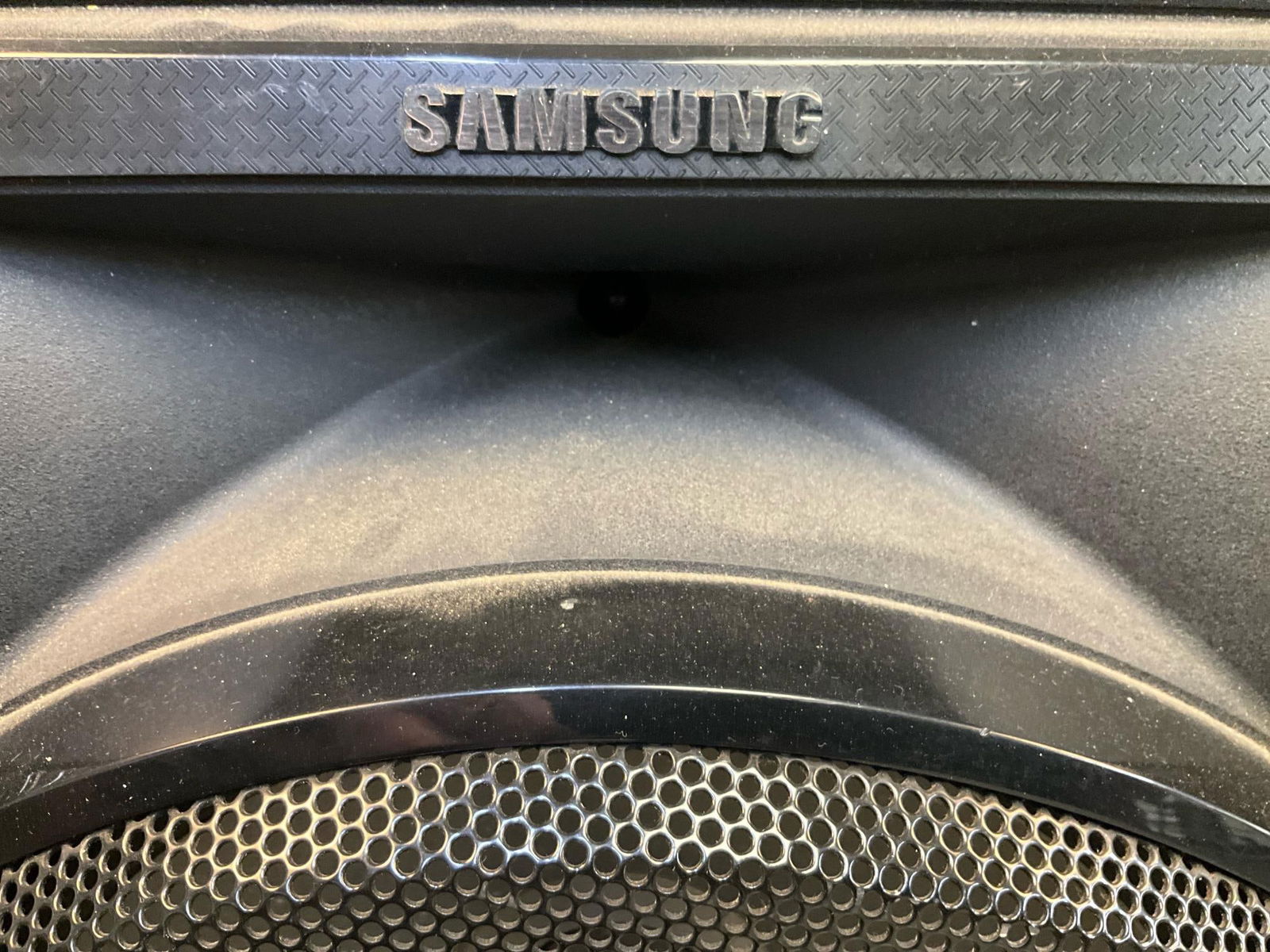 Samsung Speakers - 8