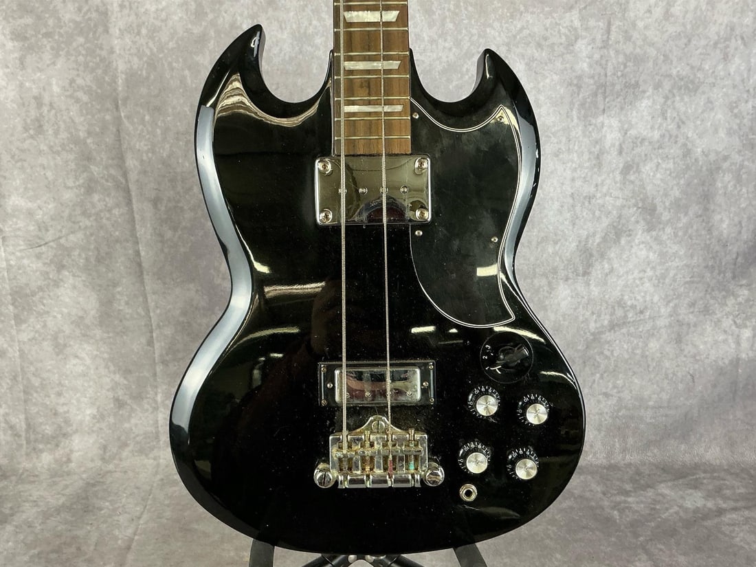 Epiphone SG Electric Bass - 2
