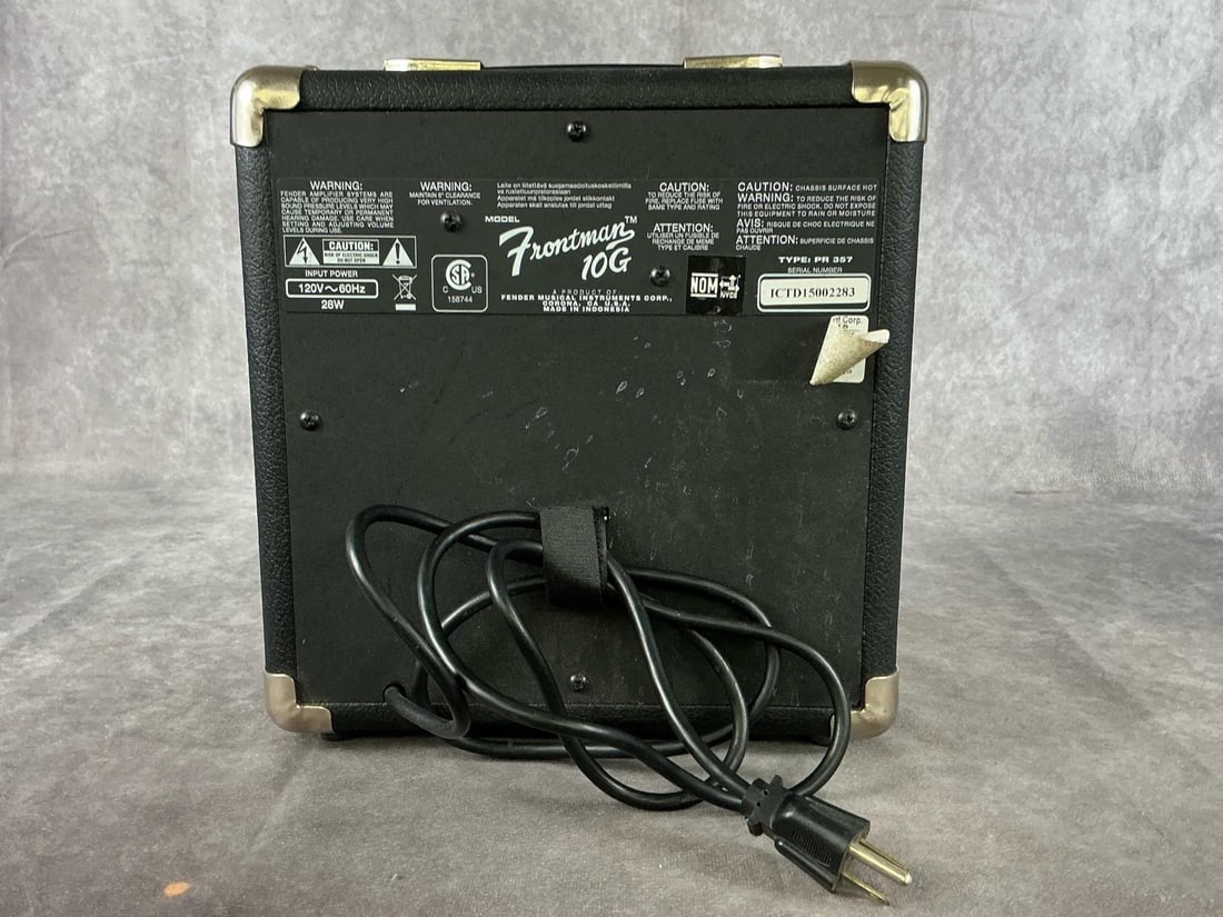 Fender Frontman 10G Amp - 3