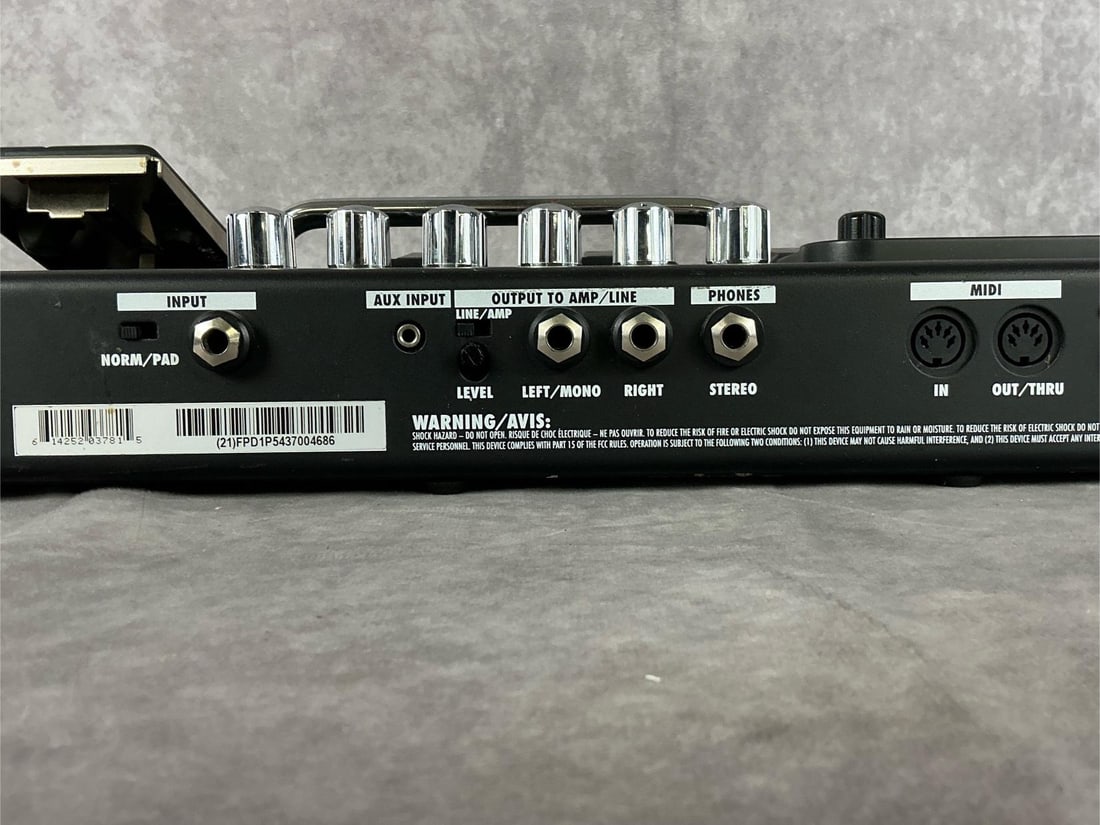 Line-6 PODXT Live Multi Effect Pedal - 4