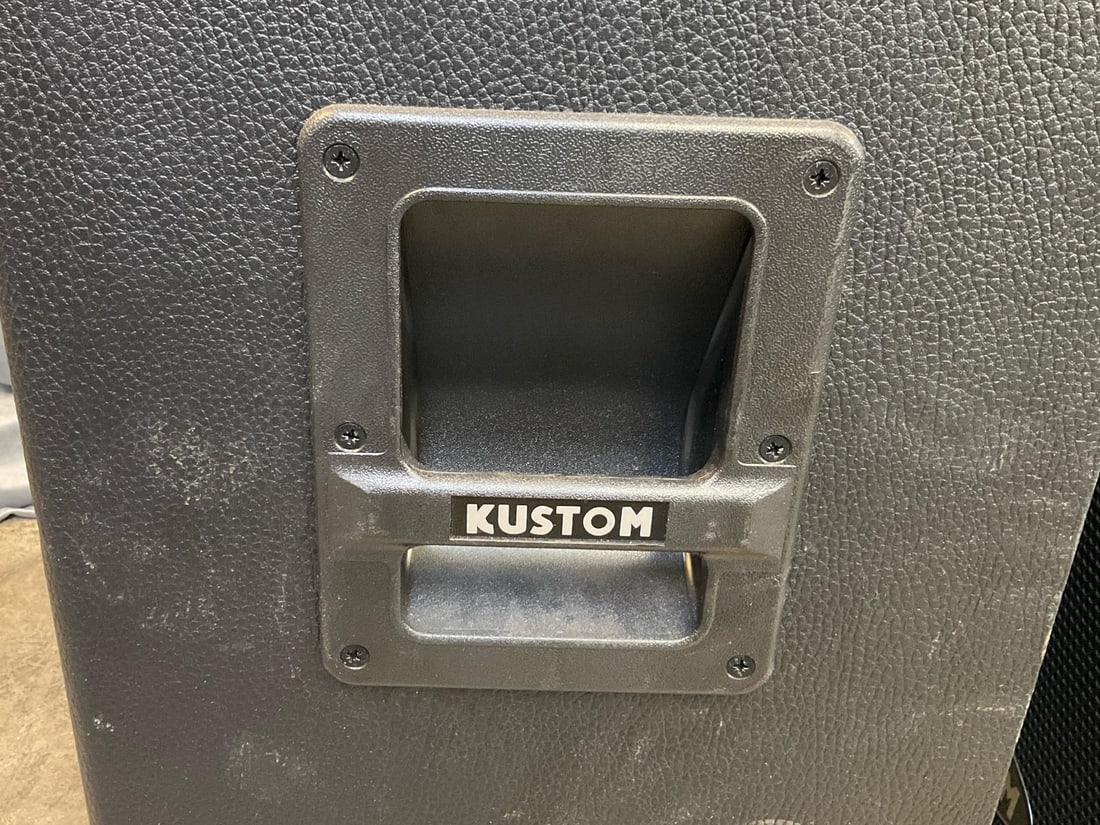 Kustom Speakers - 6