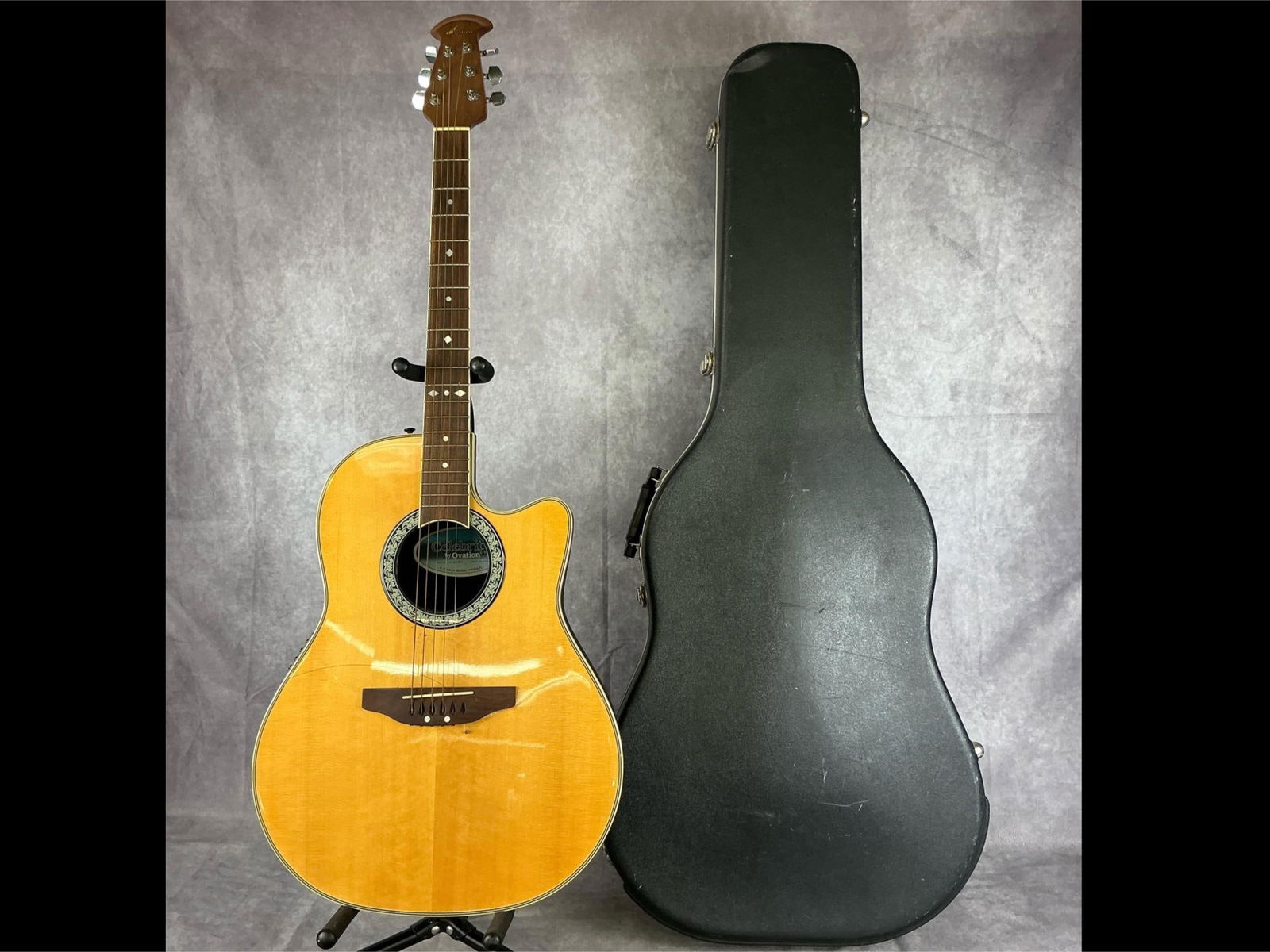 Ovation CC057 Roundback Acoustic Electric Guitar (1 of 20)