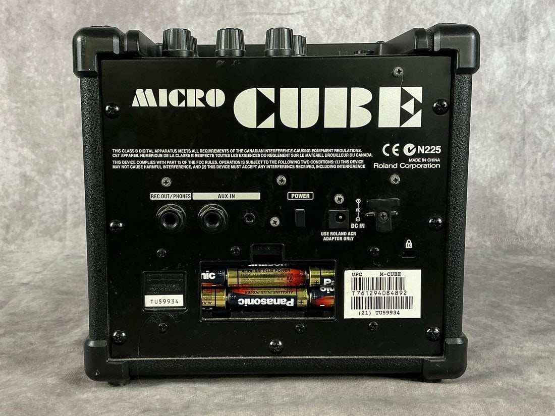 Roland Micro Cube COSM Amp - 3