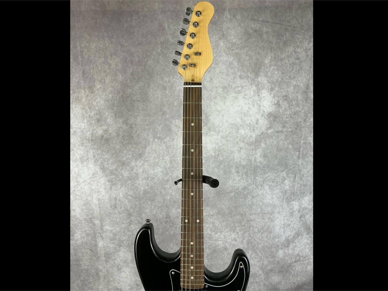 Custom Stratocaster Electric Guitar - 5