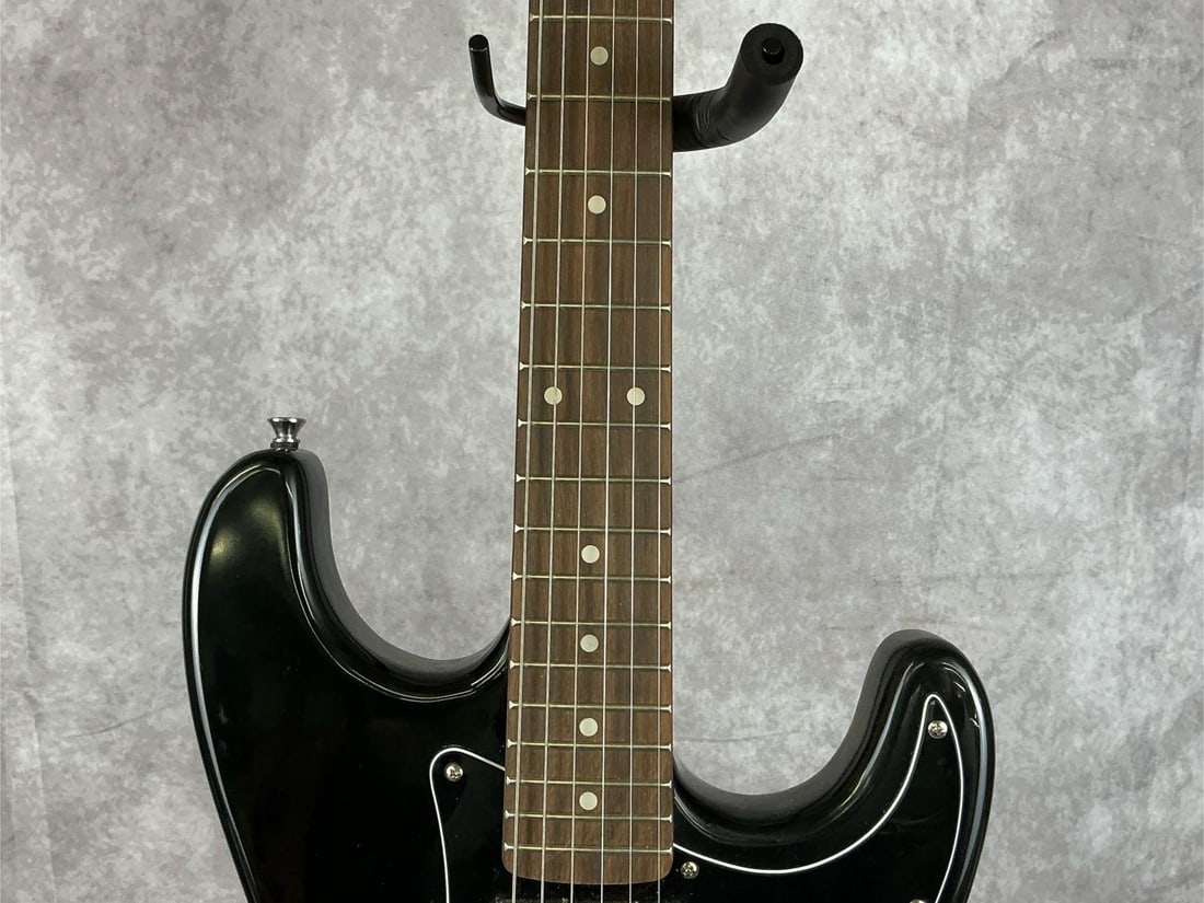 Custom Stratocaster Electric Guitar - 6