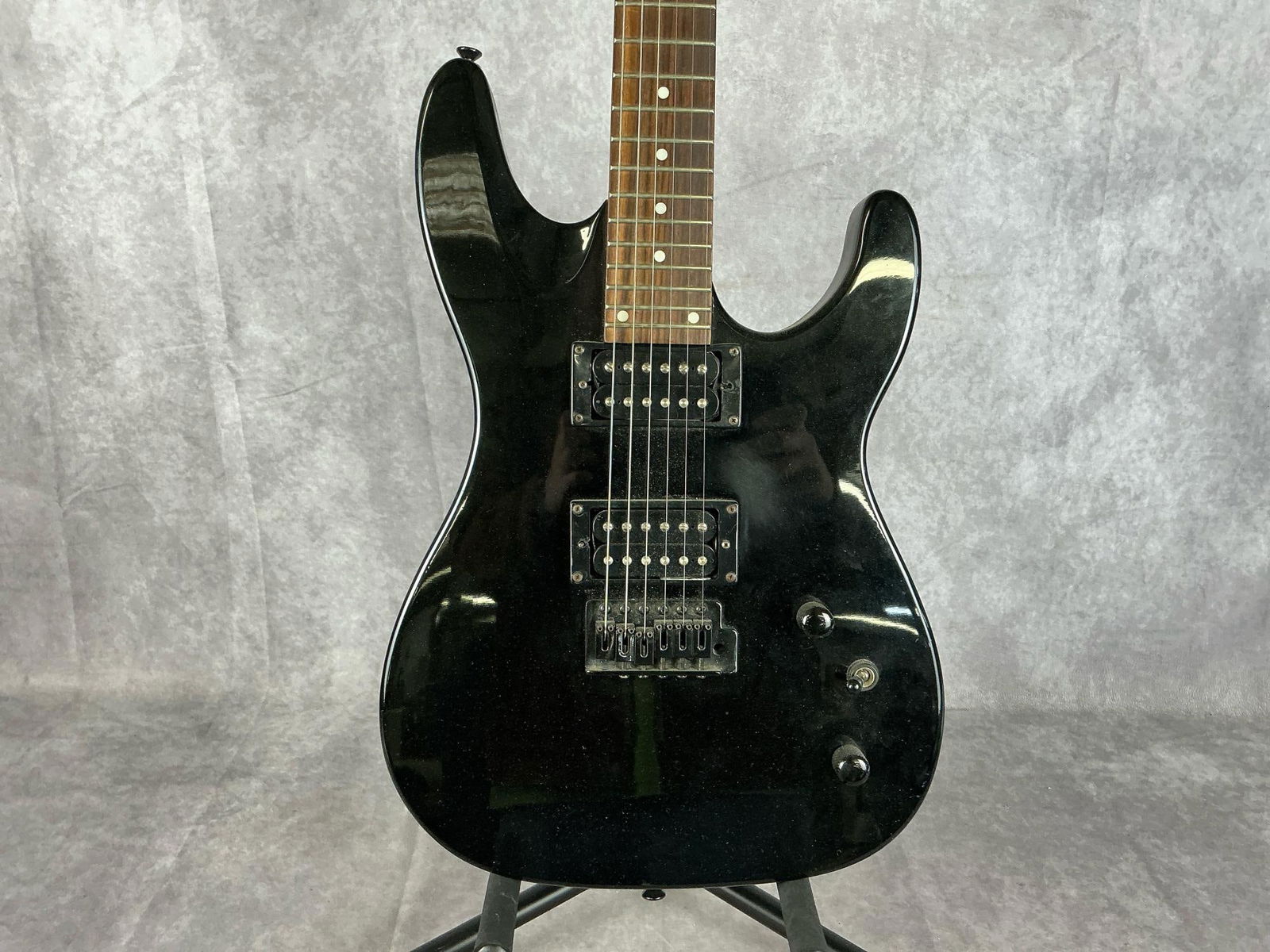 Dean Stratocaster Guitar - 2