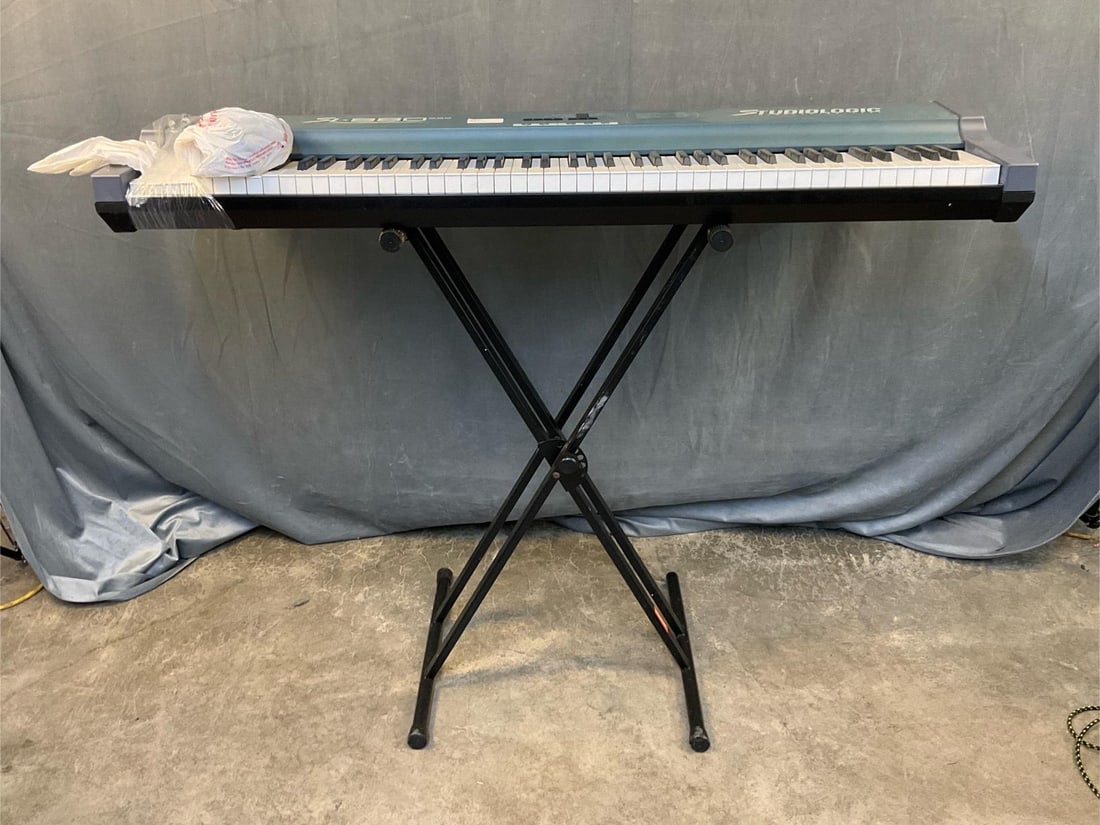 Electronic Piano - 2