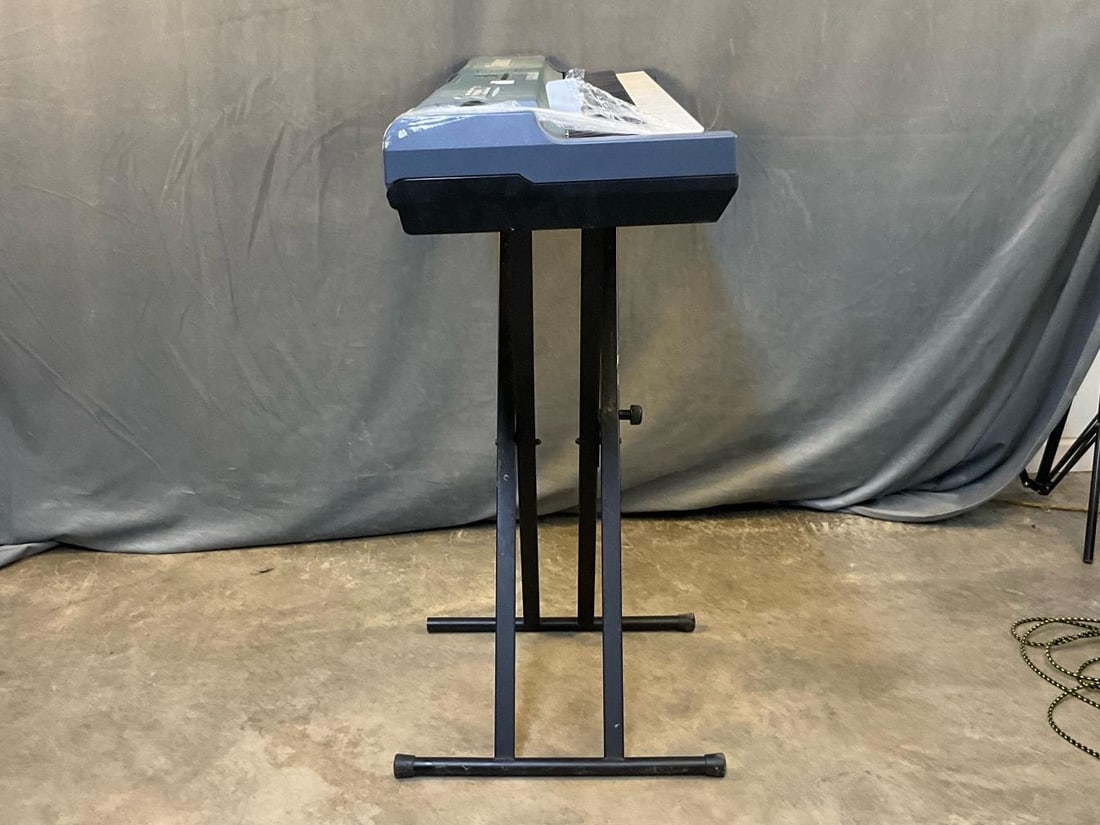 Electronic Piano - 6