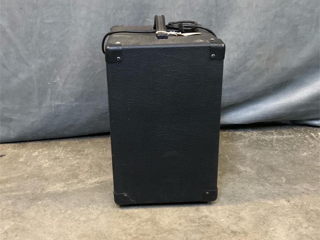 Peavey Amplifier - 2