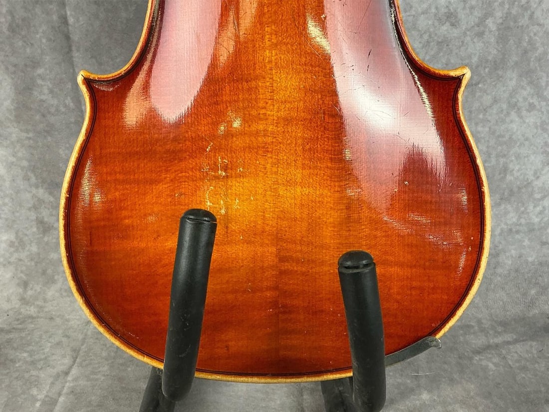 E.R. Pfretzschner Handmade Viola - 8