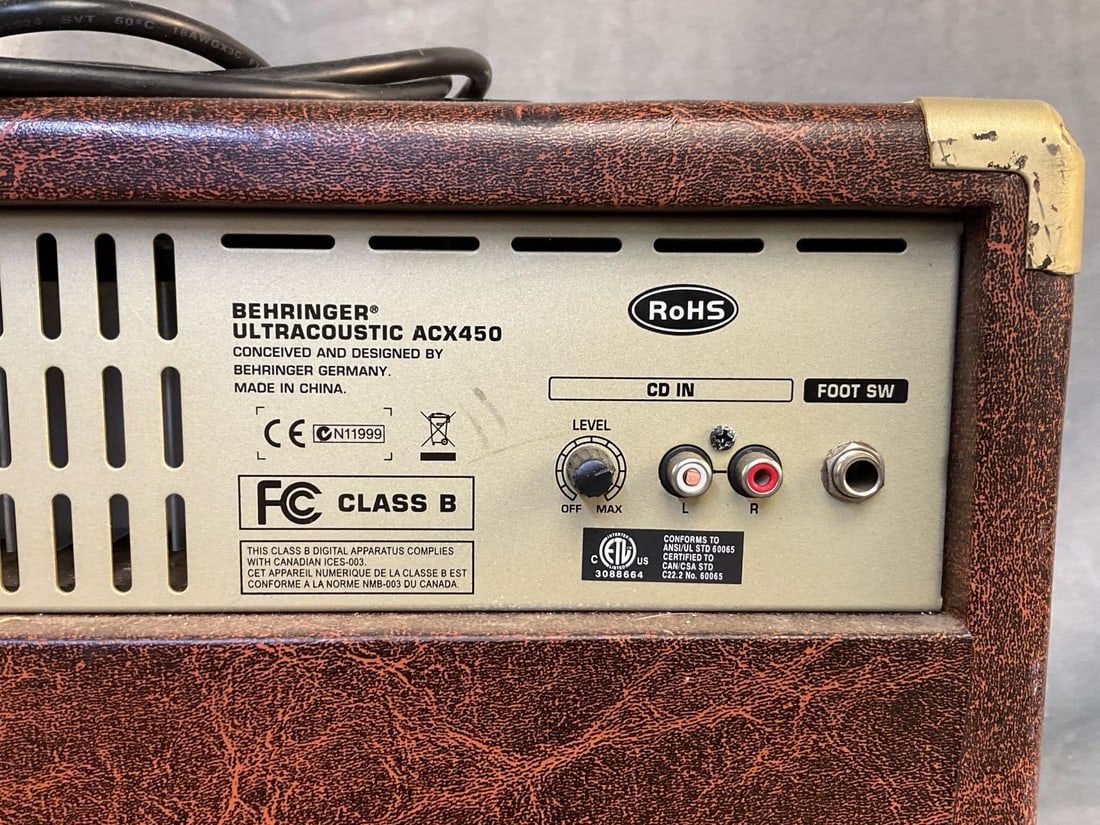 Behringer Amplifier - 4