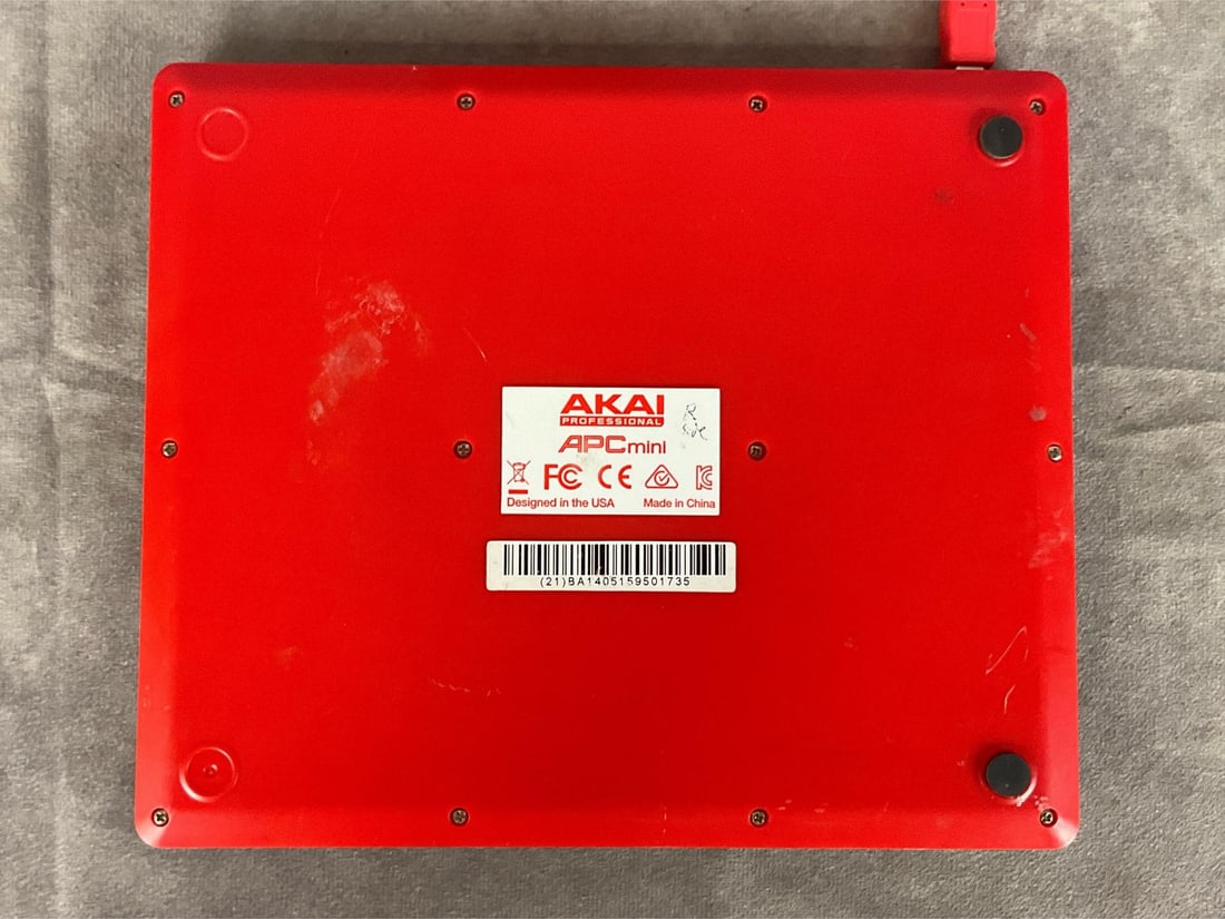 Akai Pro APC Mini - 5
