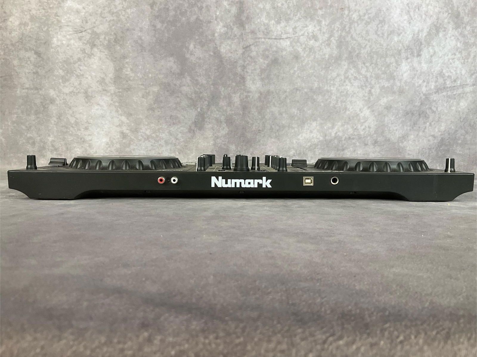 Numark Four Deck DJ Controller - 5