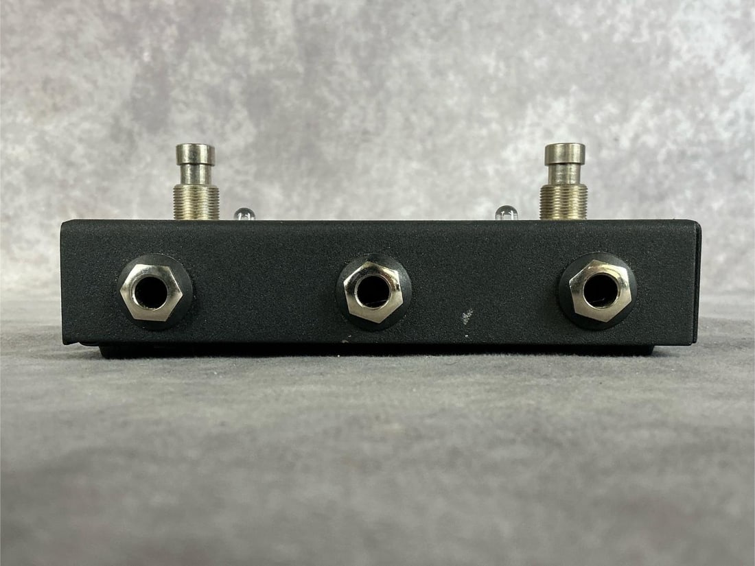 Live Wire Solutions ABY Box - 2