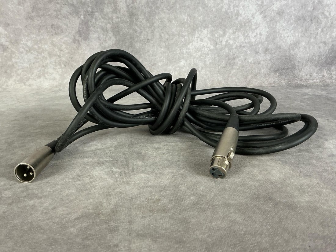 AKG Perception 200 Pro Studio Microphone - 5