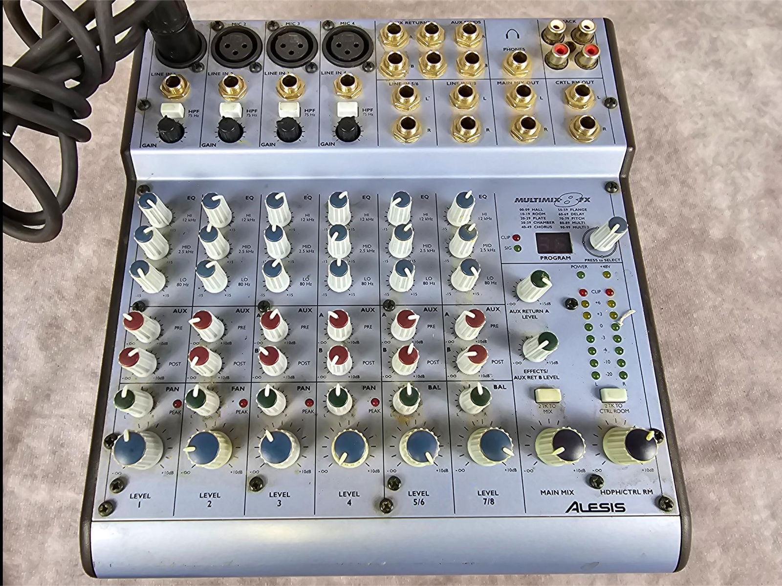 Alesis Multimix 8FX - 2