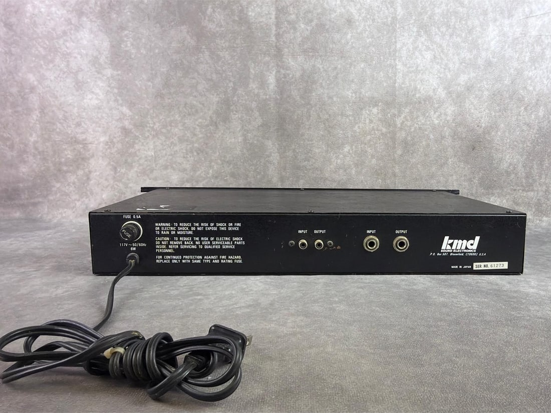 KMD Equalizer & Behringer D1400P - 4