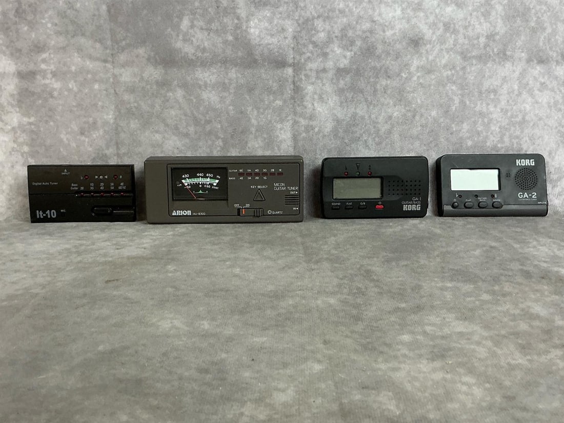 Guitar Accessories Lot - 9